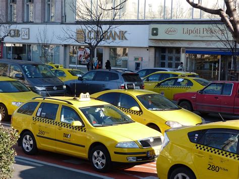 budapest taxi.